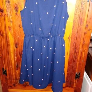 Very beautiful dress wemans 8/10 so cute and adorable brand new with out tags